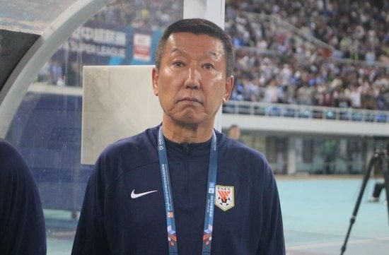 亚洲精品在线第一页